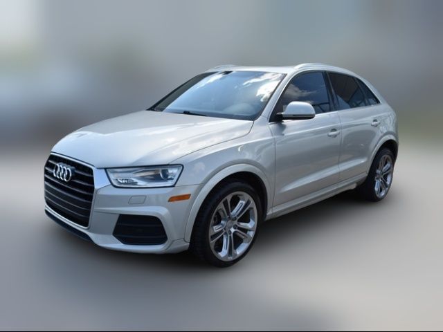 2016 Audi Q3 Premium Plus