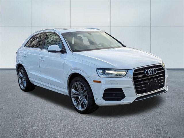 2016 Audi Q3 Premium Plus