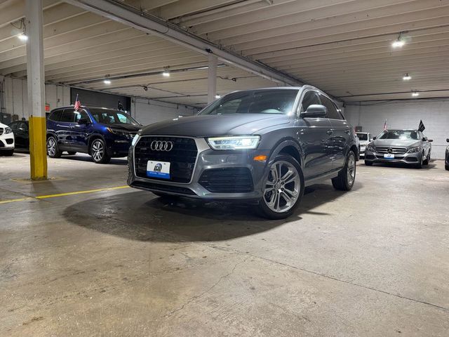 2016 Audi Q3 Prestige