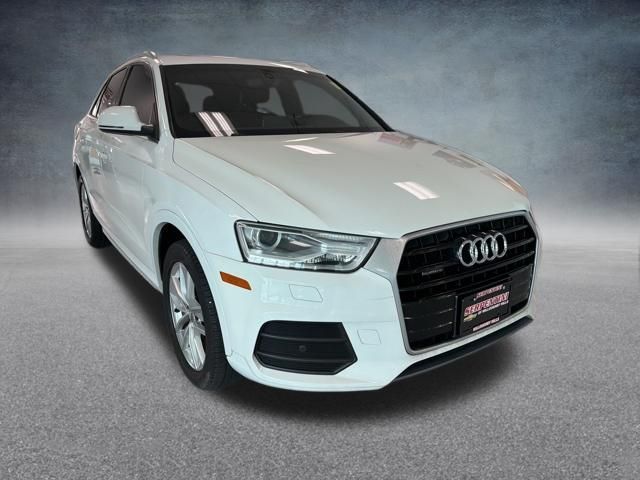 2016 Audi Q3 Premium Plus