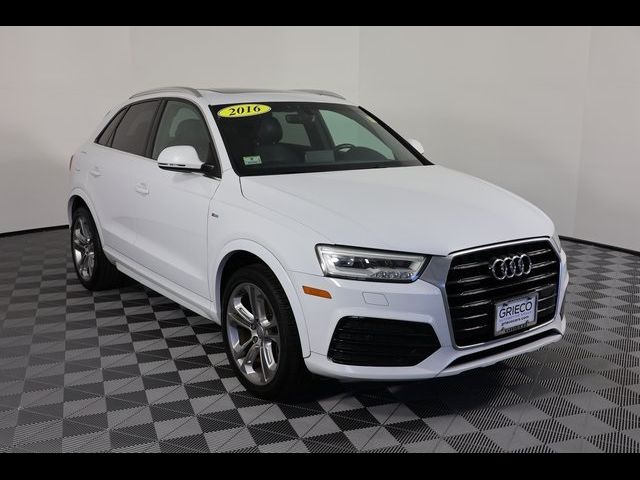 2016 Audi Q3 Prestige