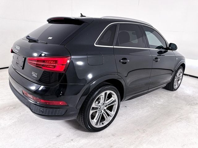 2016 Audi Q3 Prestige