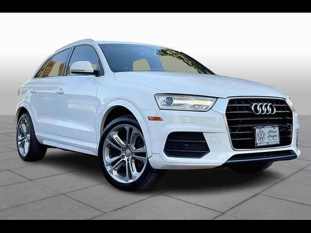 2016 Audi Q3 Premium Plus