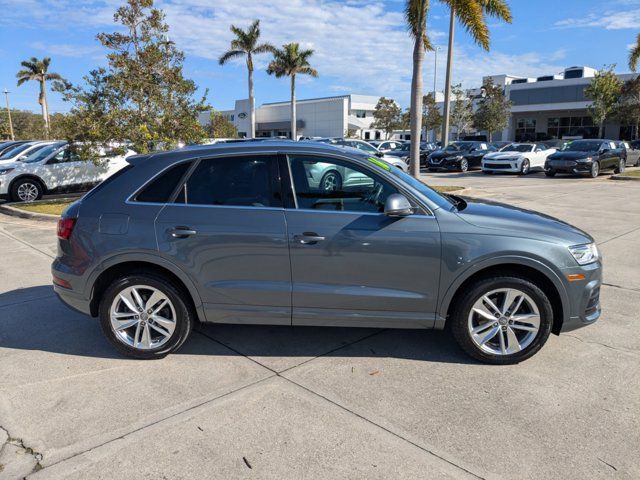 2016 Audi Q3 Premium Plus