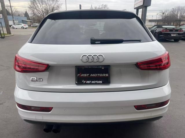 2016 Audi Q3 Premium Plus