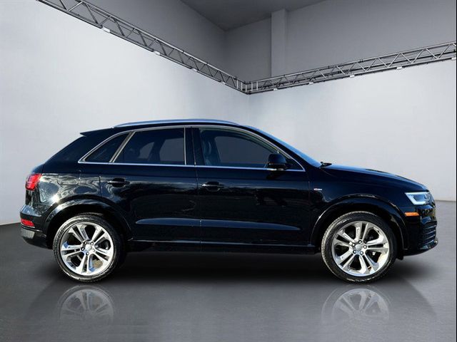 2016 Audi Q3 Prestige