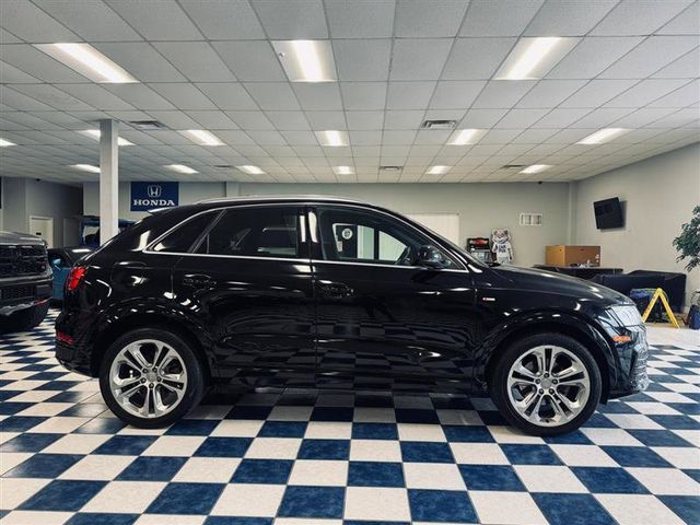 2016 Audi Q3 Prestige