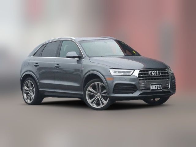 2016 Audi Q3 Prestige