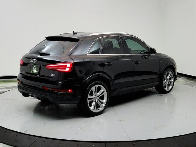 2016 Audi Q3 Prestige