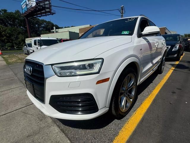 2016 Audi Q3 Prestige