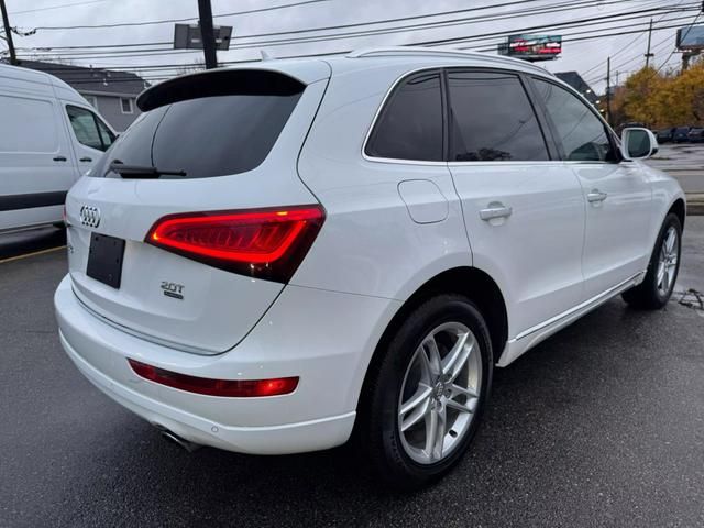 2016 Audi Q5 Premium Plus