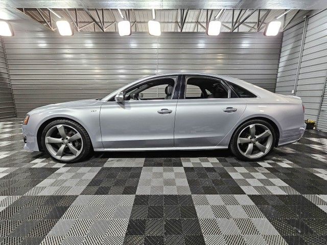 2016 Audi S8 Plus