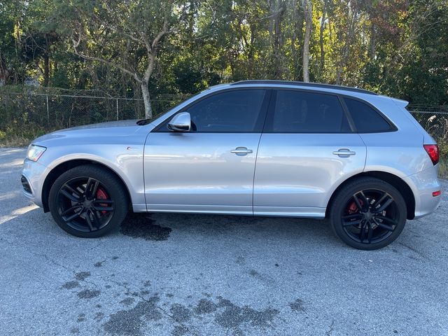 2016 Audi SQ5 Premium Plus