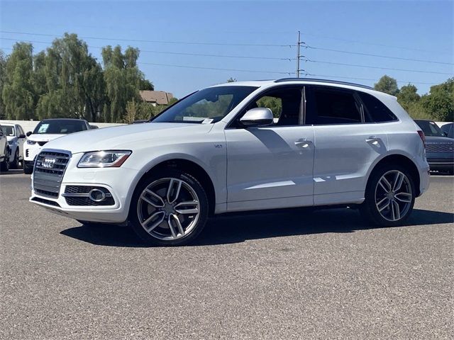 2016 Audi SQ5 Premium Plus