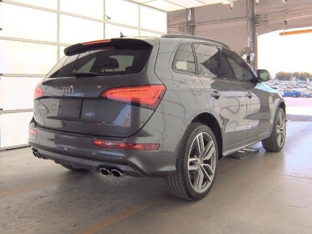 2016 Audi SQ5 Premium Plus