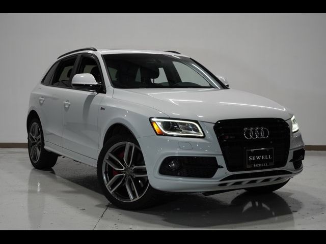 2016 Audi SQ5 Premium Plus