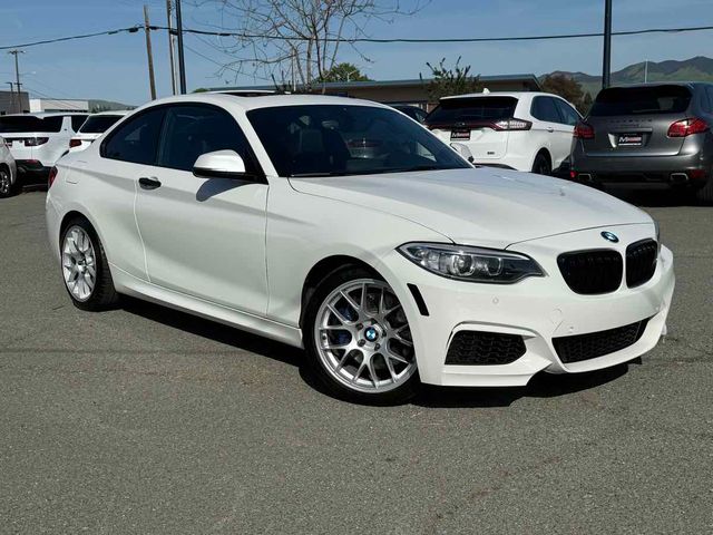 2016 BMW 2 Series M235i