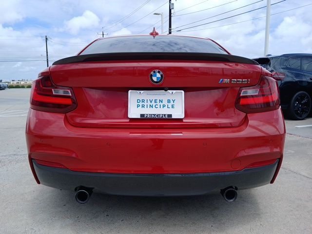 2016 BMW 2 Series M235i
