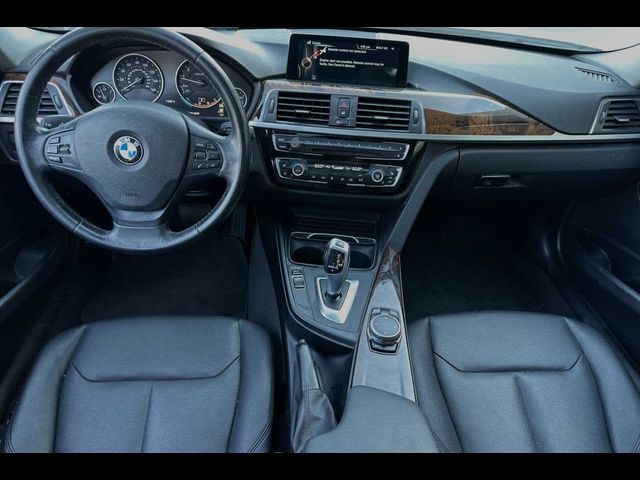 2016 BMW 3 Series 320i