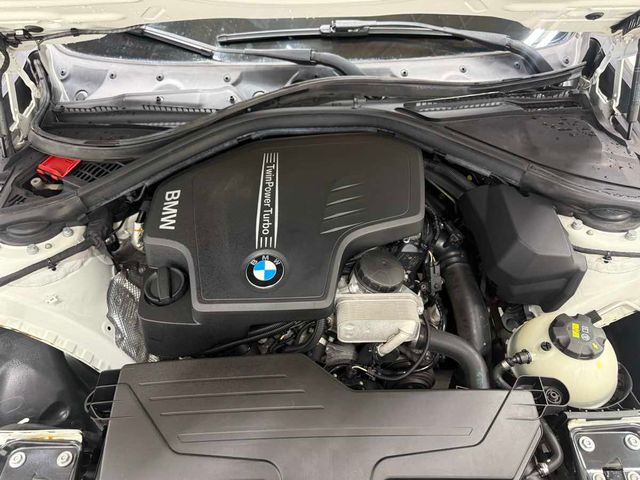 2016 BMW 3 Series 320i