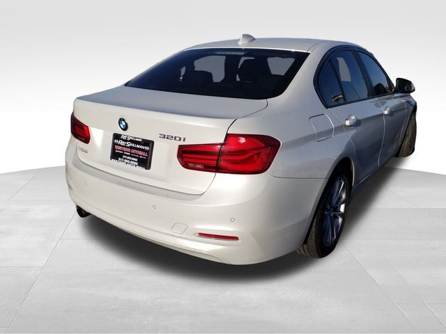 2016 BMW 3 Series 320i