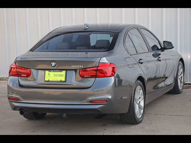 2016 BMW 3 Series 320i