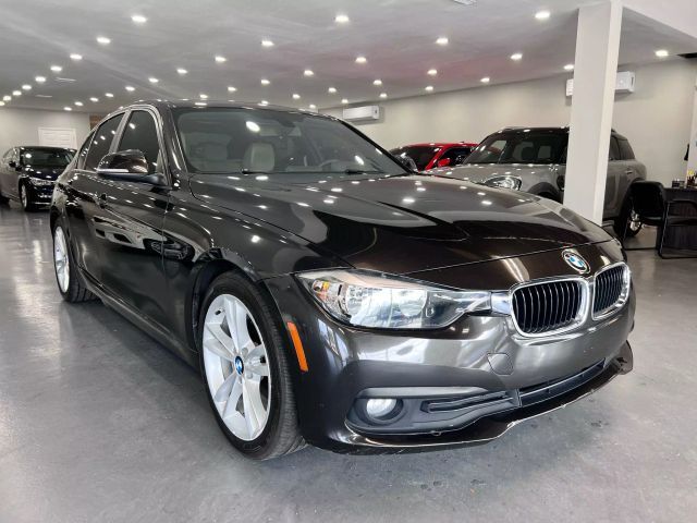2016 BMW 3 Series 320i