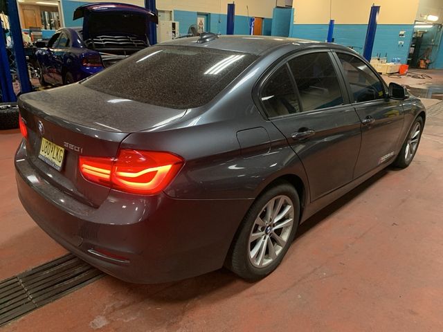 2016 BMW 3 Series 320i xDrive