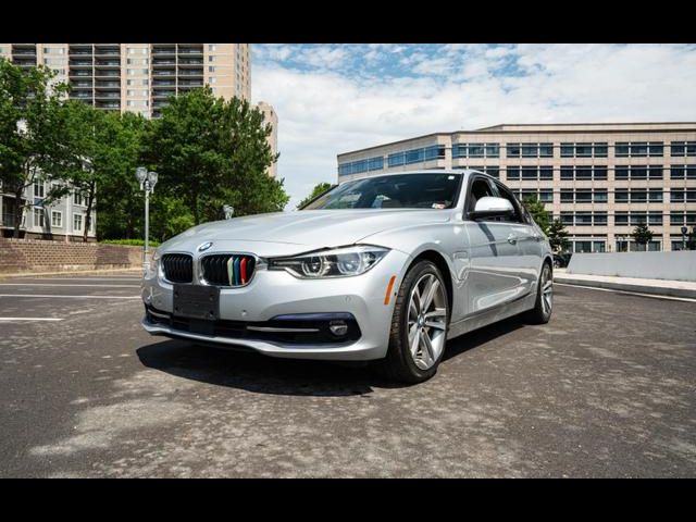 2016 BMW 3 Series 330e