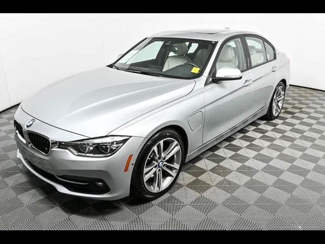 2016 BMW 3 Series 330e