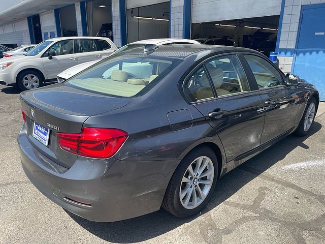 2016 BMW 3 Series 320i