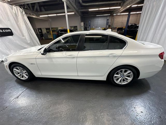 2016 BMW 5 Series 528i xDrive