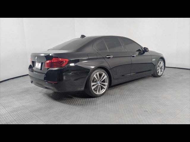 2016 BMW 5 Series 528i