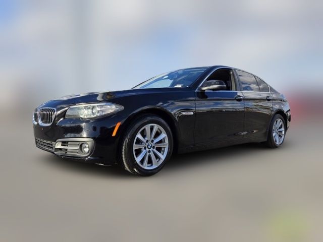 2016 BMW 5 Series 528i