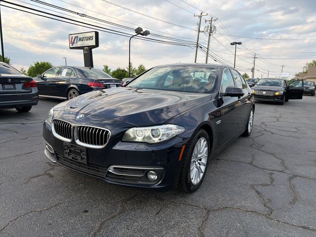 2016 BMW 5 Series 528i