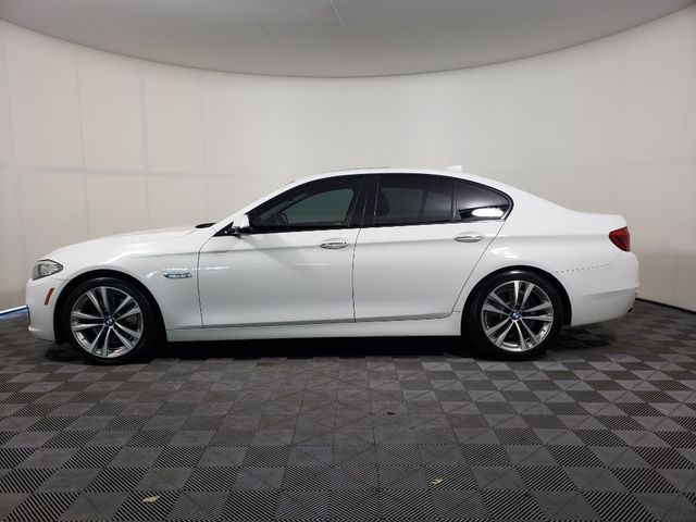 2016 BMW 5 Series 528i