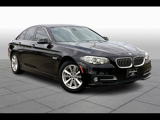 2016 BMW 5 Series 528i