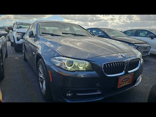 2016 BMW 5 Series 528i