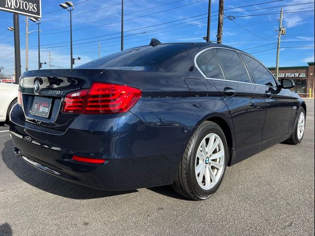 2016 BMW 5 Series 528i