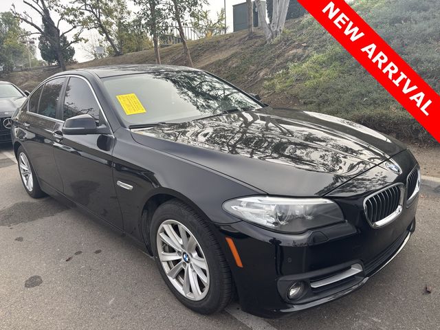 2016 BMW 5 Series 528i