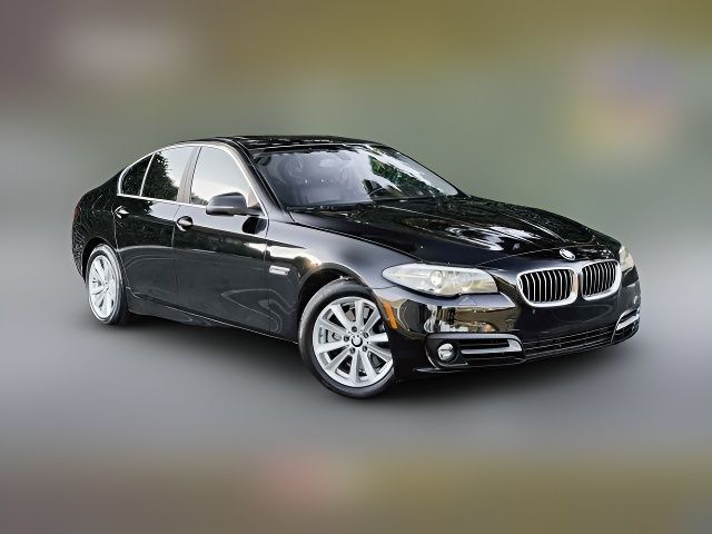 2016 BMW 5 Series 528i