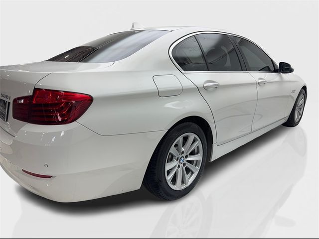 2016 BMW 5 Series 528i