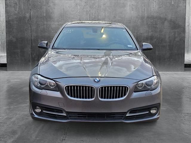 2016 BMW 5 Series 528i