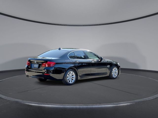 2016 BMW 5 Series 528i