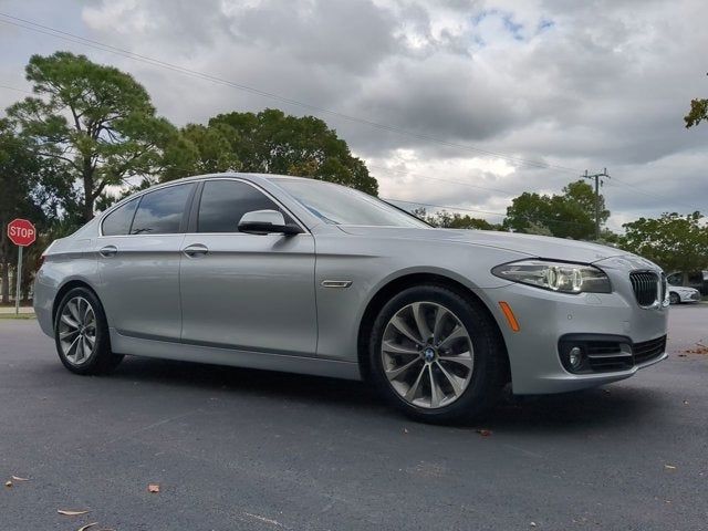 2016 BMW 5 Series 528i