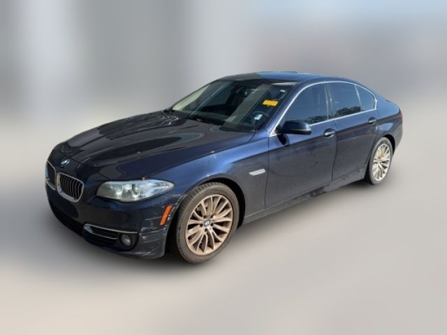 2016 BMW 5 Series 528i