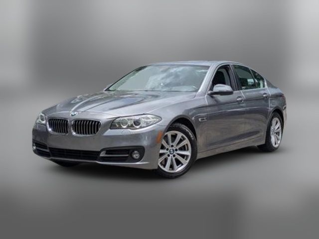 2016 BMW 5 Series 528i