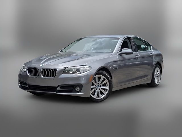 2016 BMW 5 Series 528i