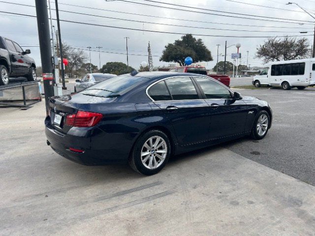 2016 BMW 5 Series 528i