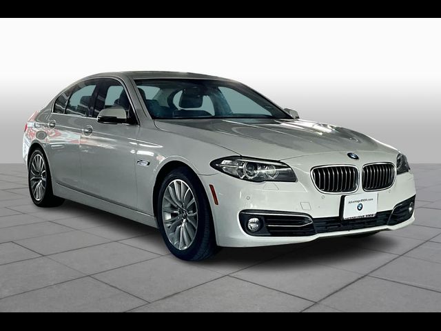 2016 BMW 5 Series 528i